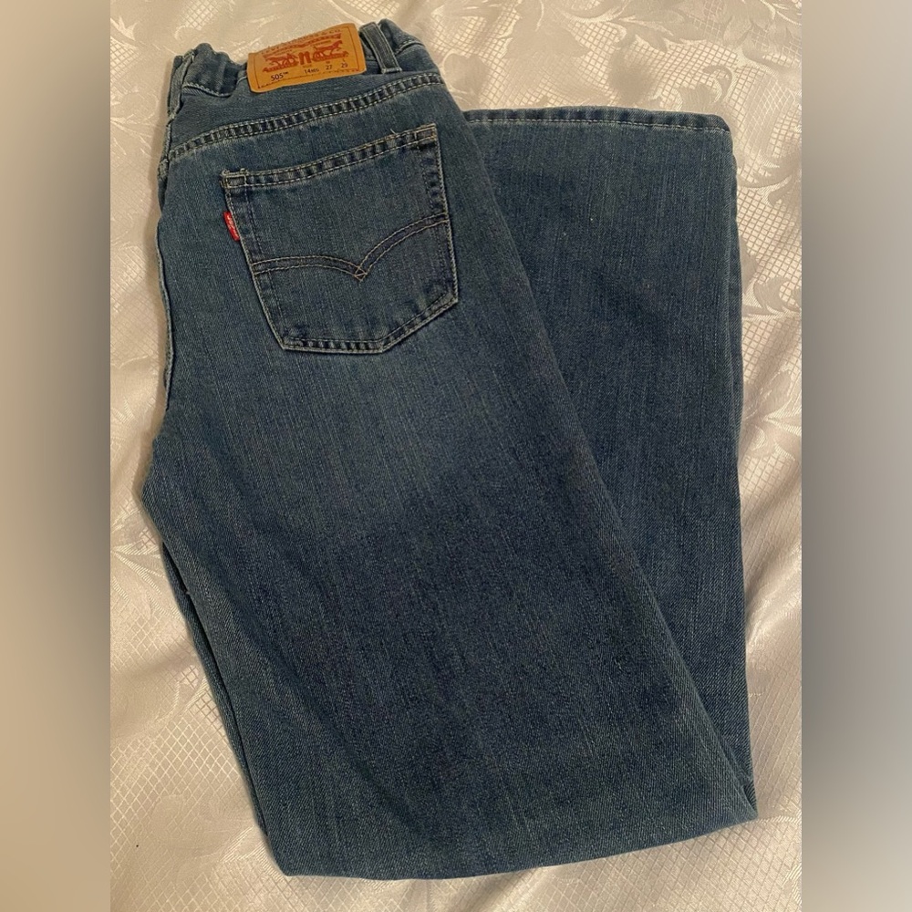 Boys Levi 505 Regular Fit Jeans. Size 14 Regular W27”xL29”